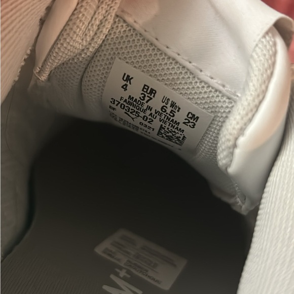 Puma Ladies Carina - Picture 3 of 4